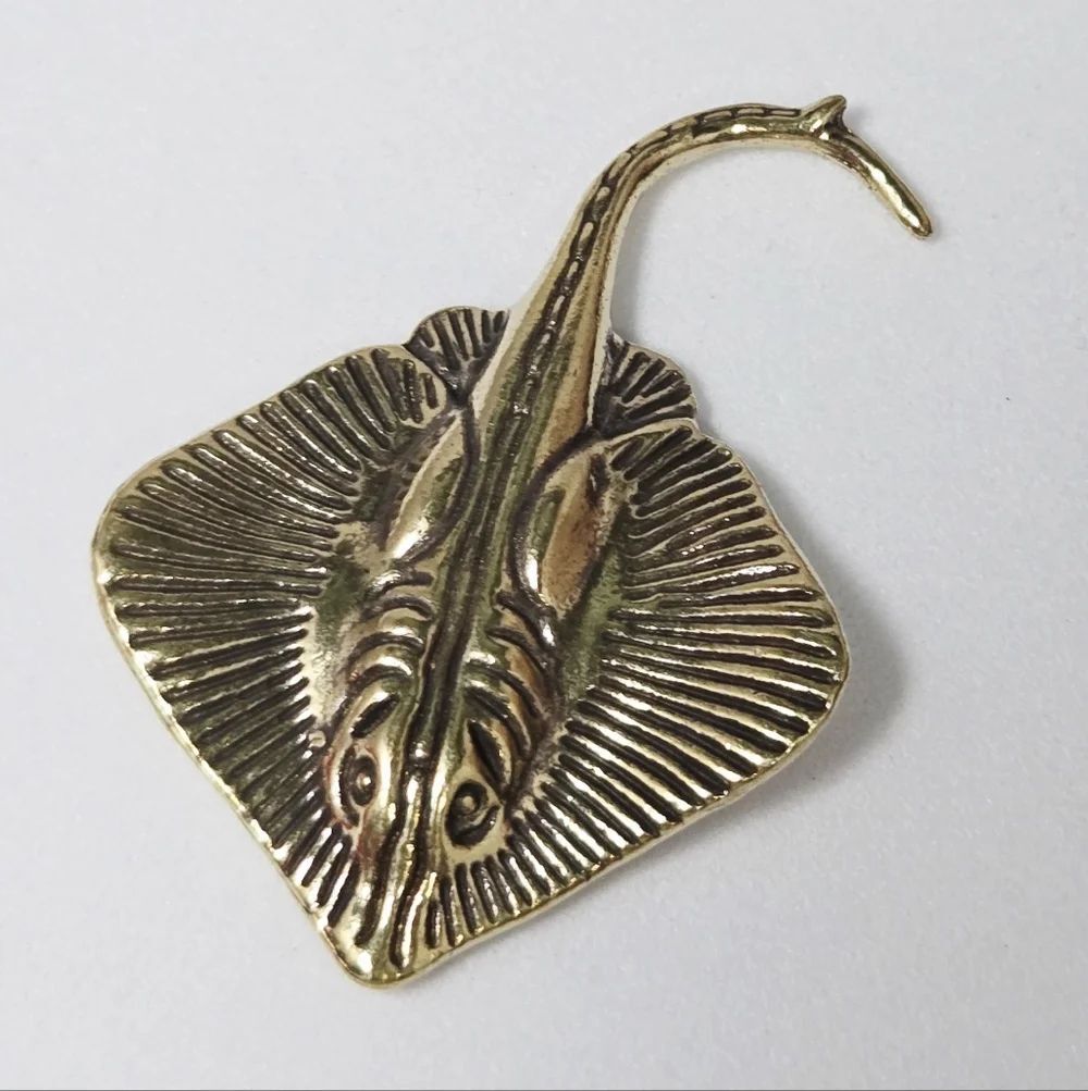 Mini Vintage Brass Manta Ray Figurine Antique Gold Stingray Decor Sea Creature